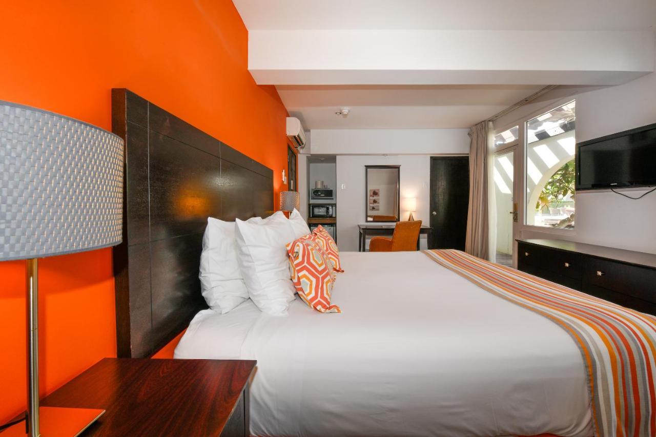 Talk Of The Town Beach Hotel & Beach Club By Gh Hoteles Oranjestad Exterior photo