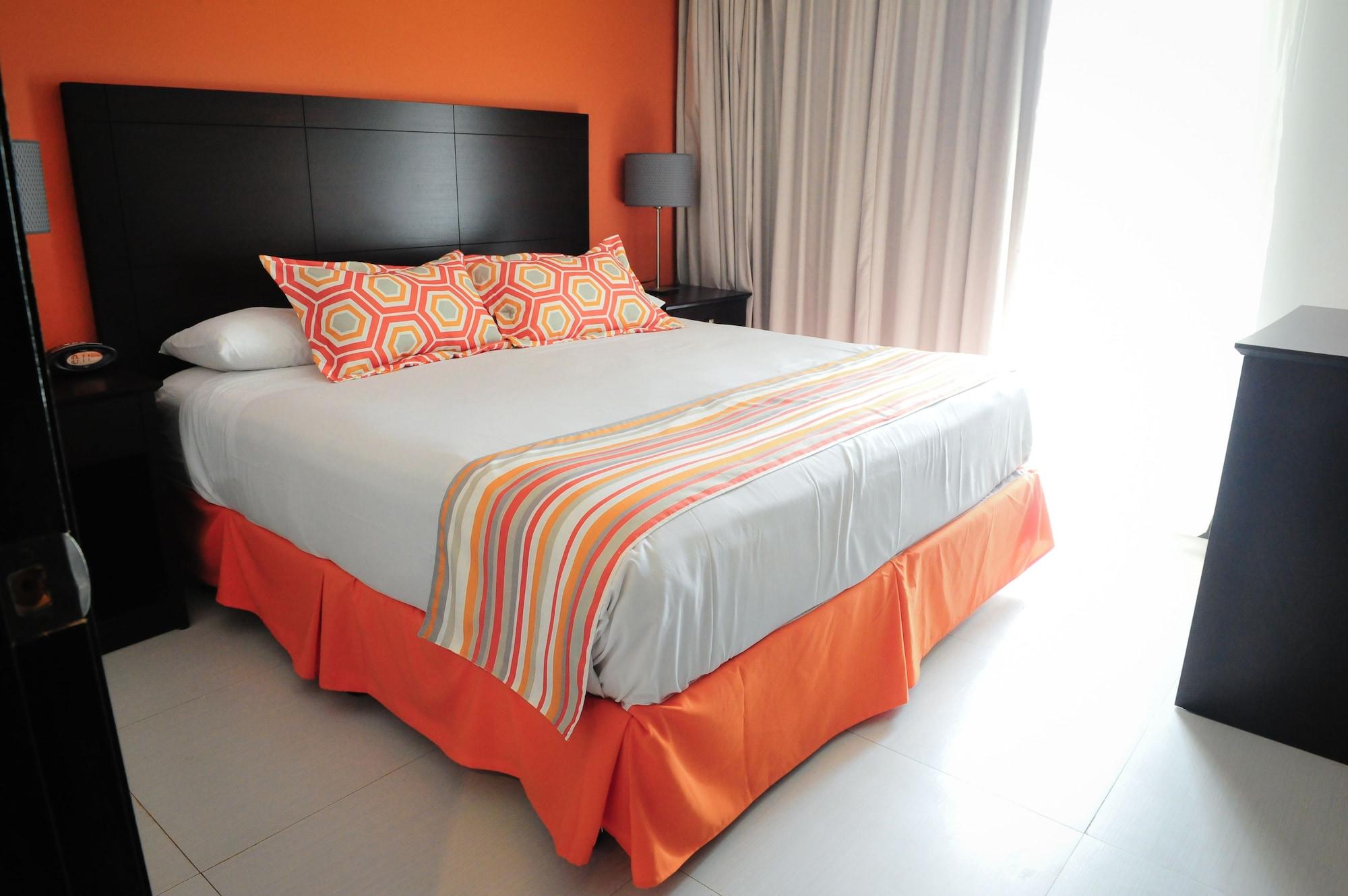 Talk Of The Town Beach Hotel & Beach Club By Gh Hoteles Oranjestad Exterior photo