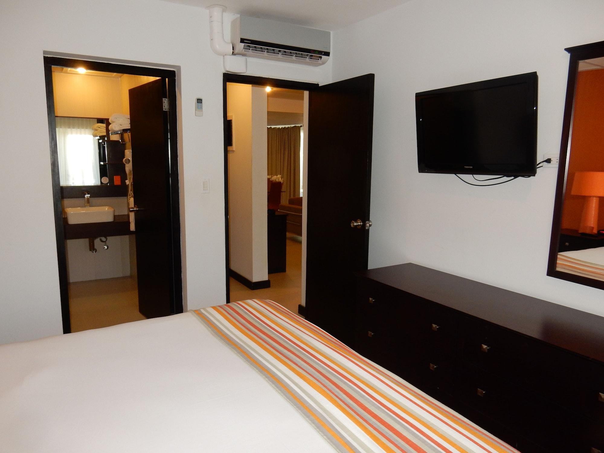 Talk Of The Town Beach Hotel & Beach Club By Gh Hoteles Oranjestad Exterior photo