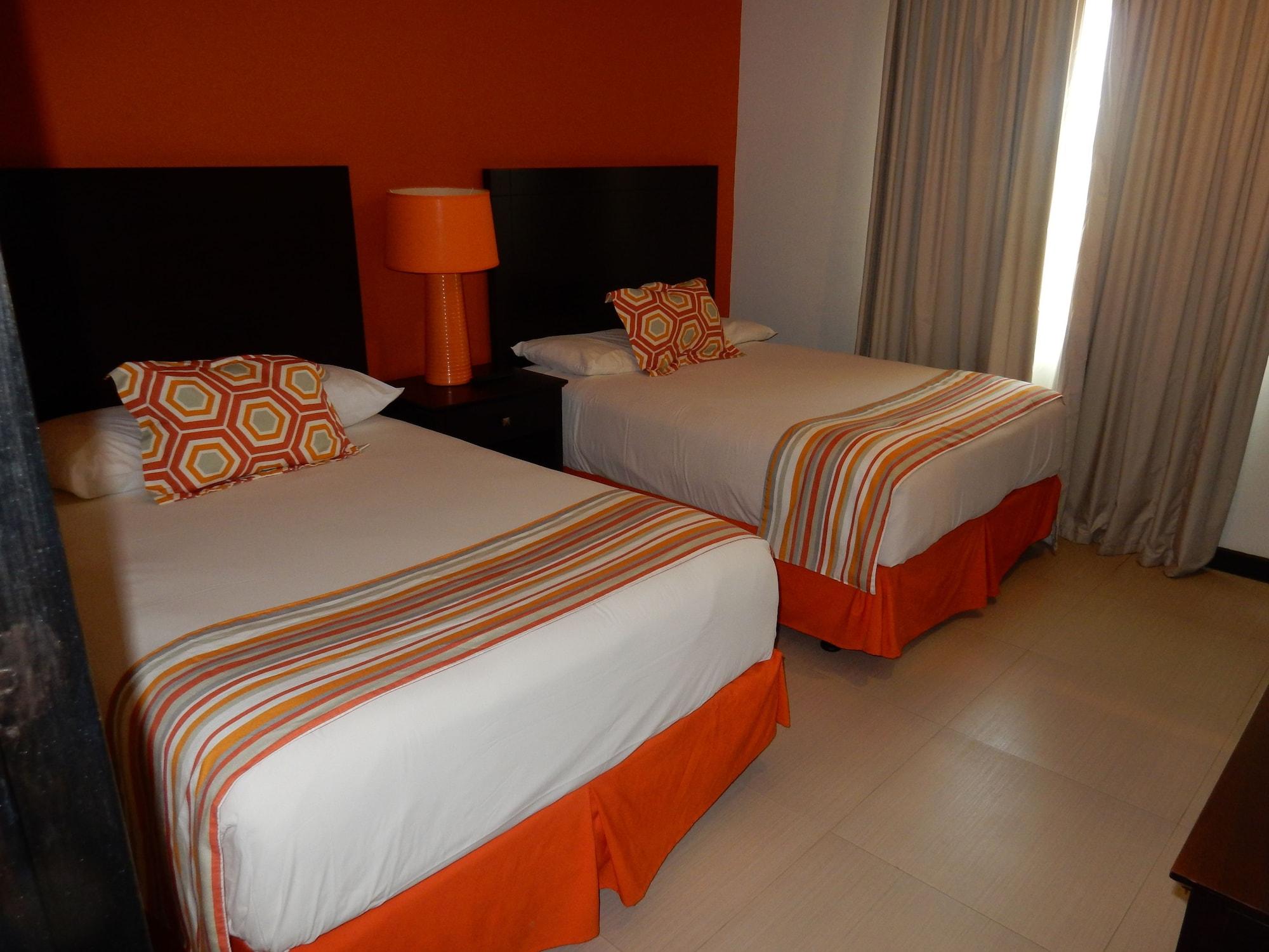 Talk Of The Town Beach Hotel & Beach Club By Gh Hoteles Oranjestad Exterior photo