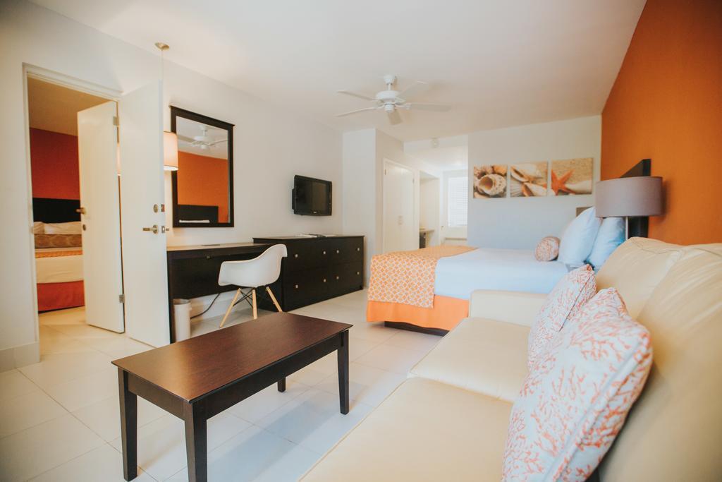 Talk Of The Town Beach Hotel & Beach Club By Gh Hoteles Oranjestad Exterior photo